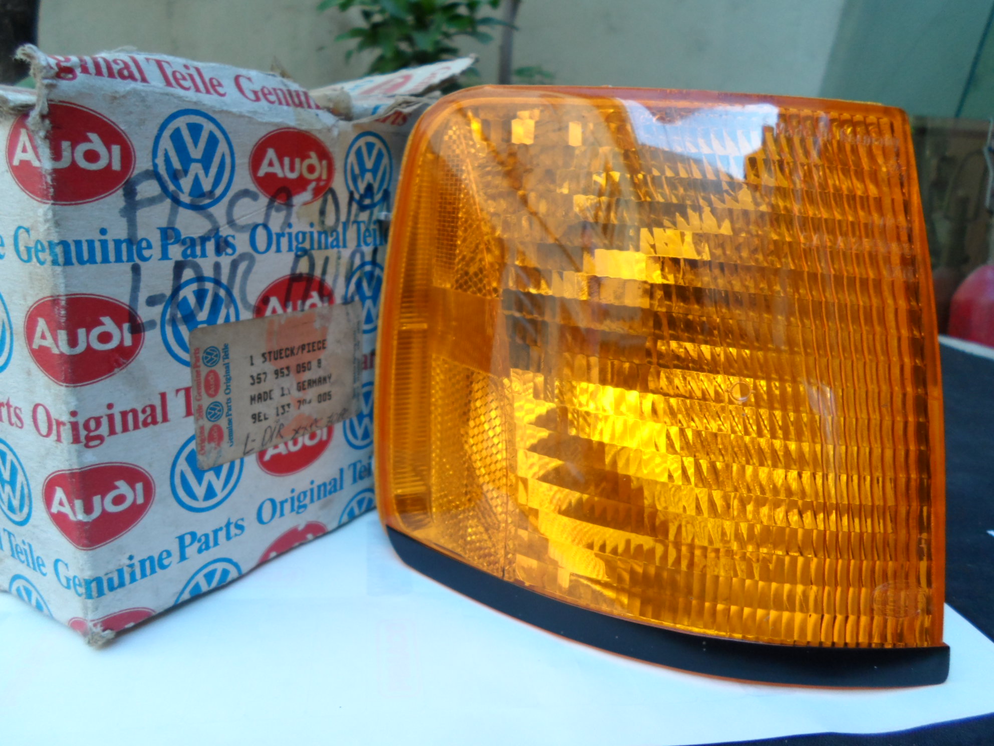 Lanterna Pisca Ambar Original Vw Audi Lado Direito